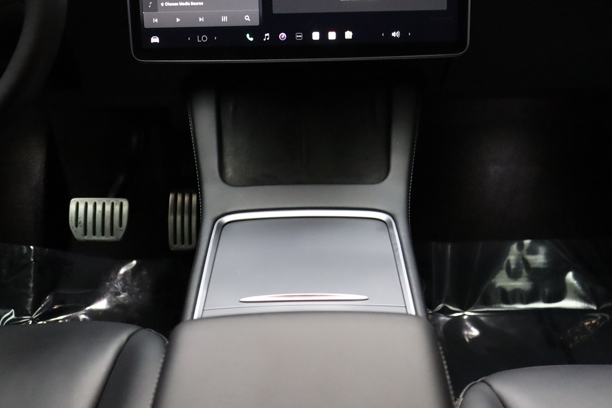 2022 Tesla Model Y Performance photo 25
