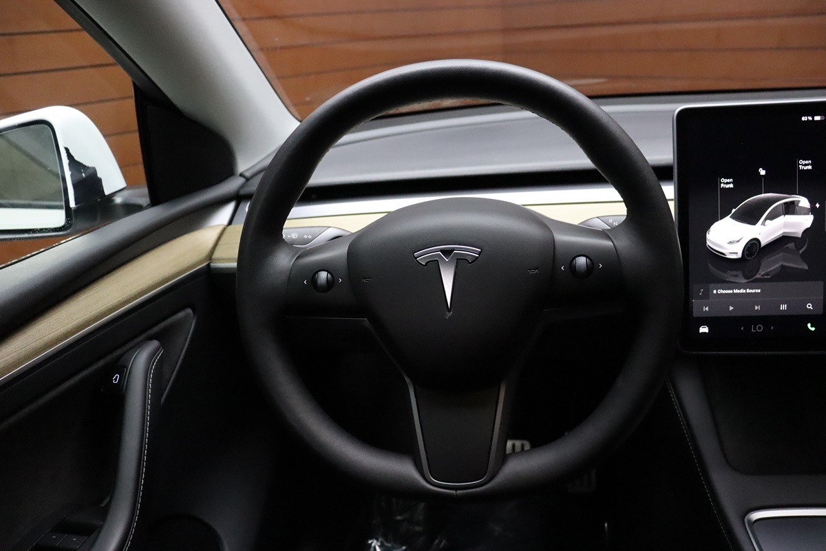 2022 Tesla Model Y Performance photo 26