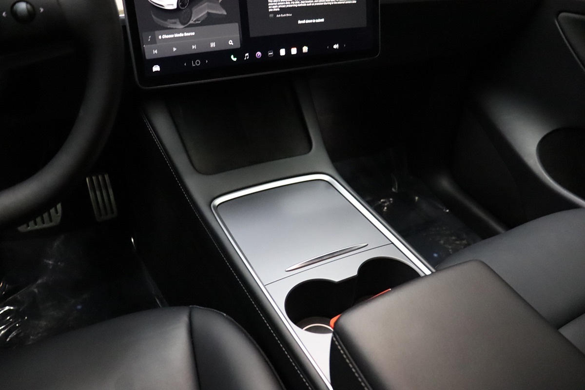 2022 Tesla Model Y Performance photo 27