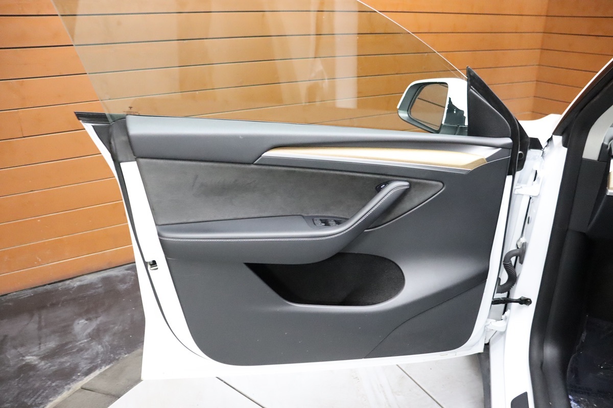 2022 Tesla Model Y Performance photo 34