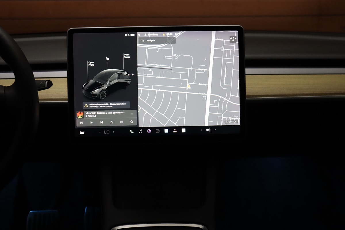 2021 Tesla Model Y Long Range photo 27