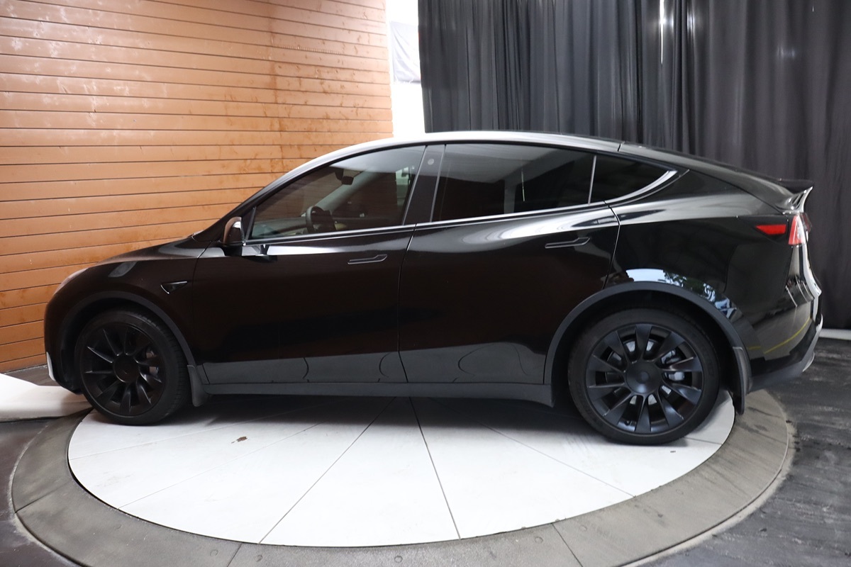2021 Tesla Model Y Long Range photo 7