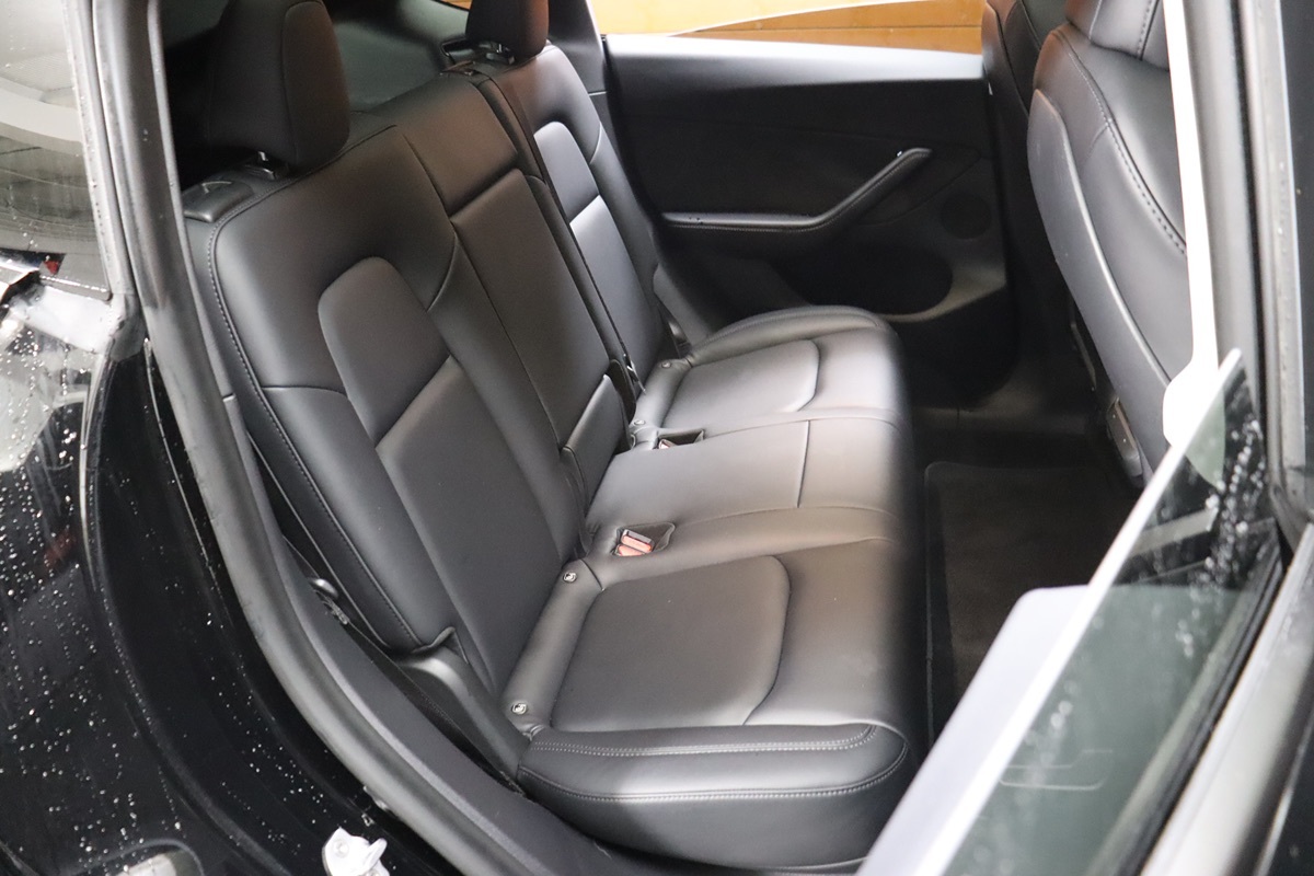 2021 Tesla Model Y Long Range photo 40