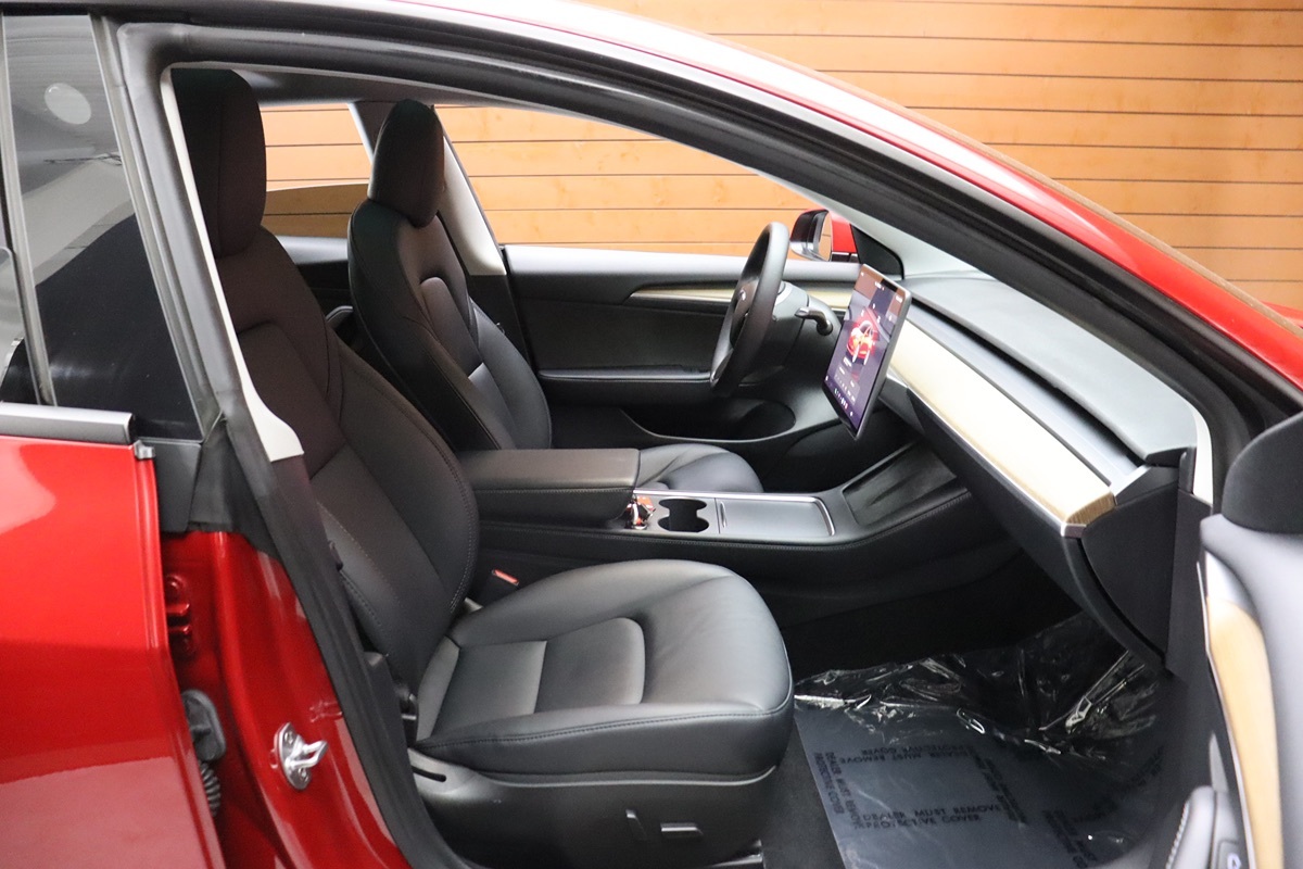 2022 Tesla Model 3 photo 18