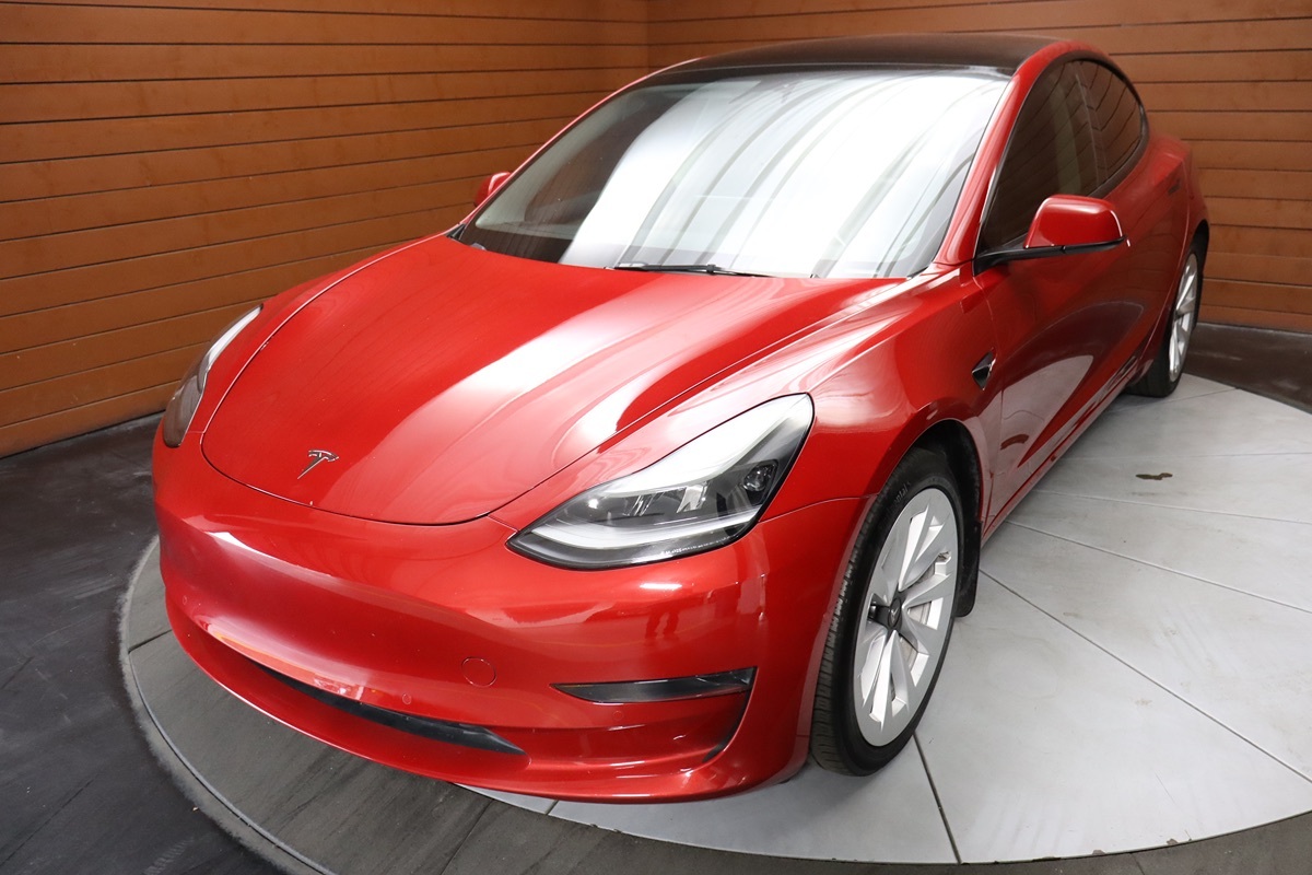 2022 Tesla Model 3 photo 3