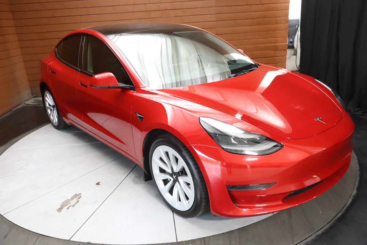 2022 Tesla Model 3 photo 11