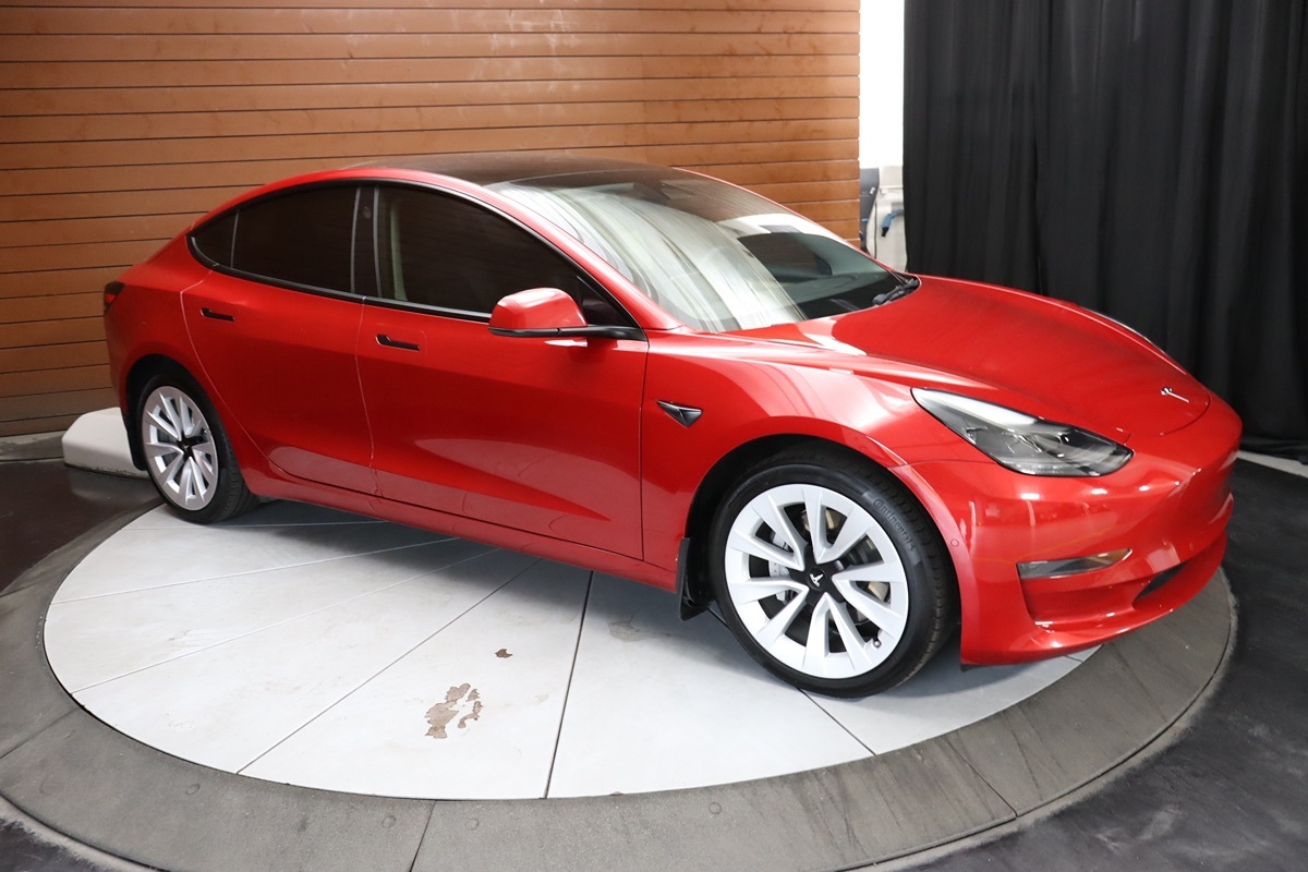 2022 Tesla Model 3 photo 12
