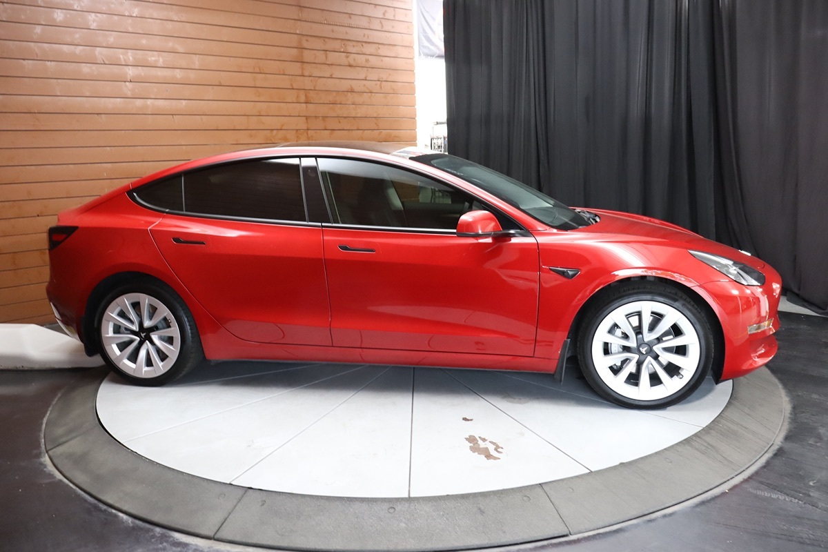 2022 Tesla Model 3 photo 13