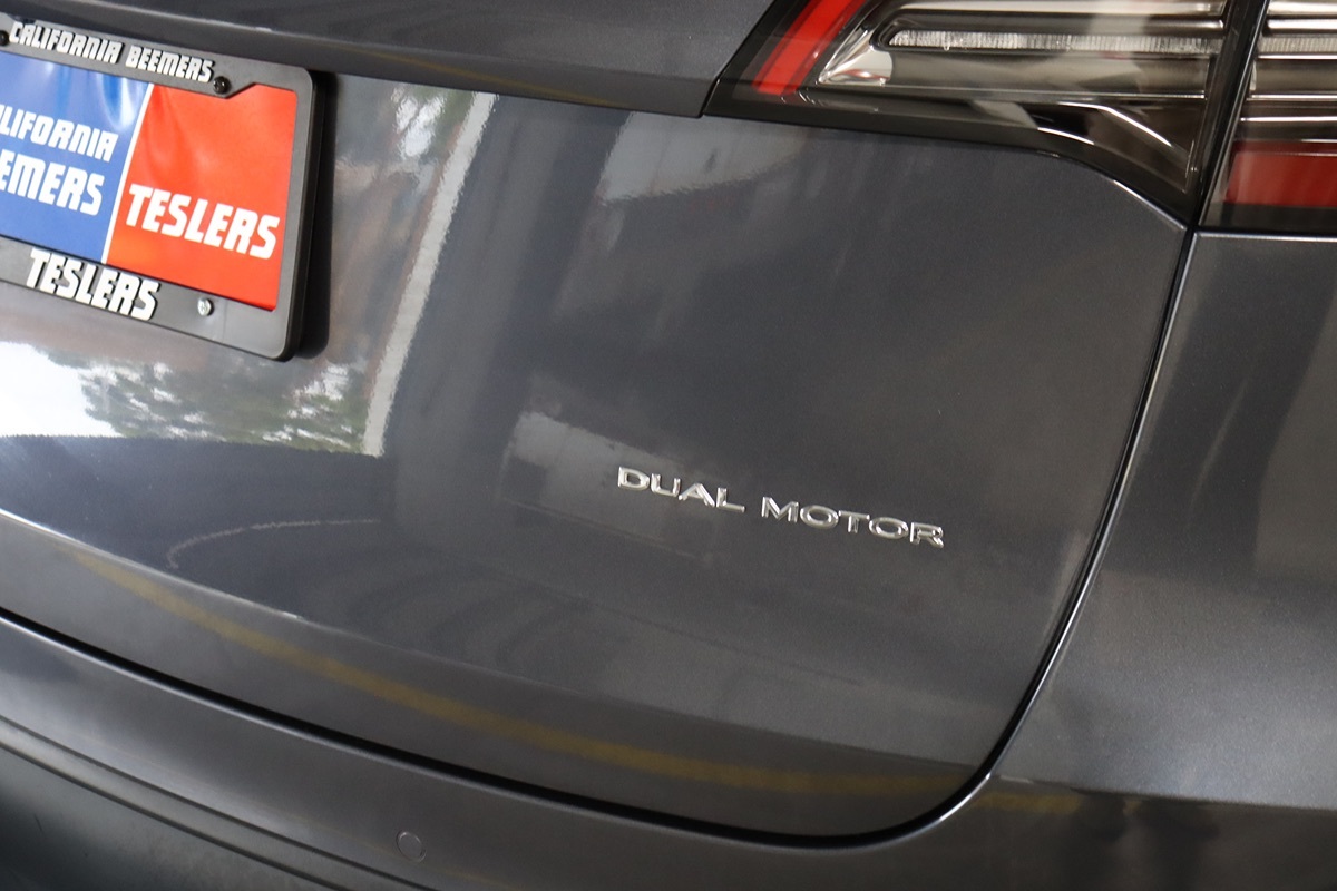 2021 Tesla Model Y Long Range photo 12