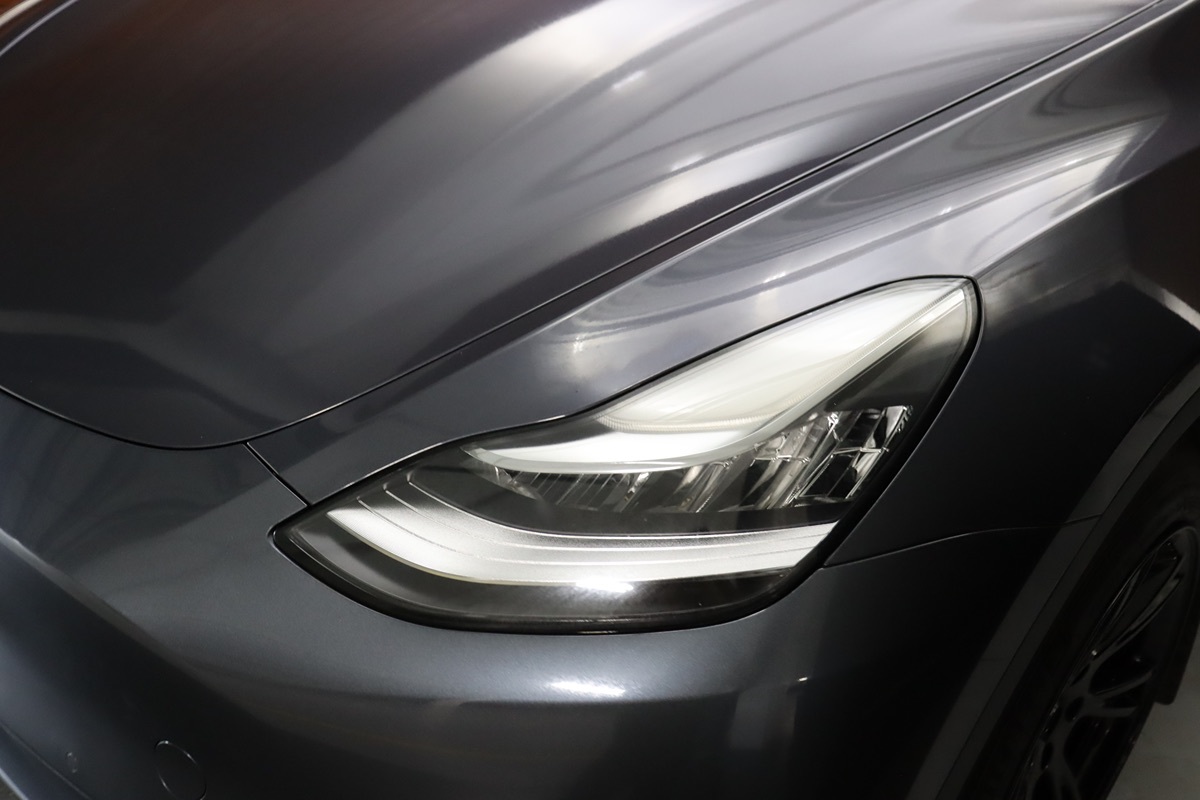 2021 Tesla Model Y Long Range photo 3