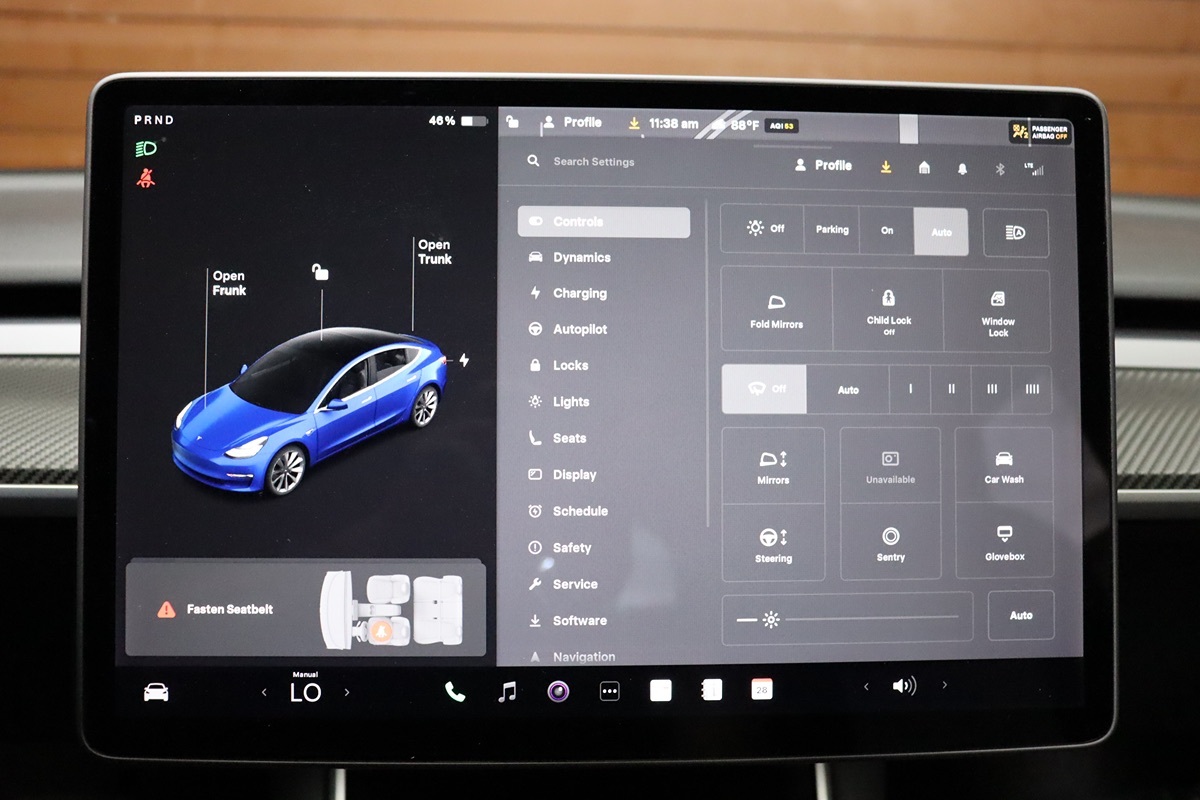 2018 Tesla Model 3 Long Range photo 49