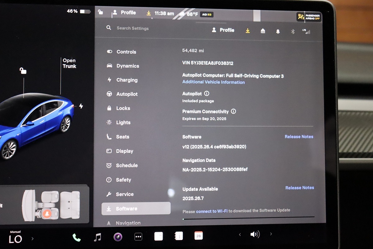 2018 Tesla Model 3 Long Range photo 22
