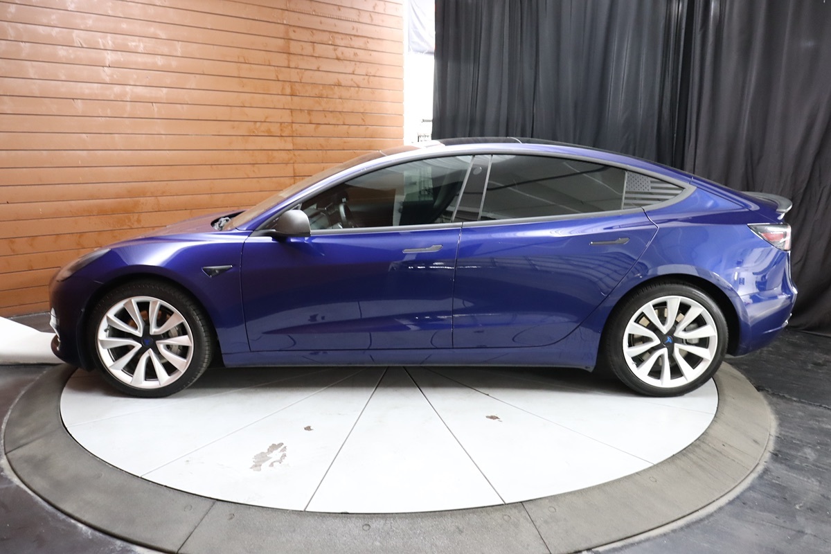 2018 Tesla Model 3 Long Range photo 9