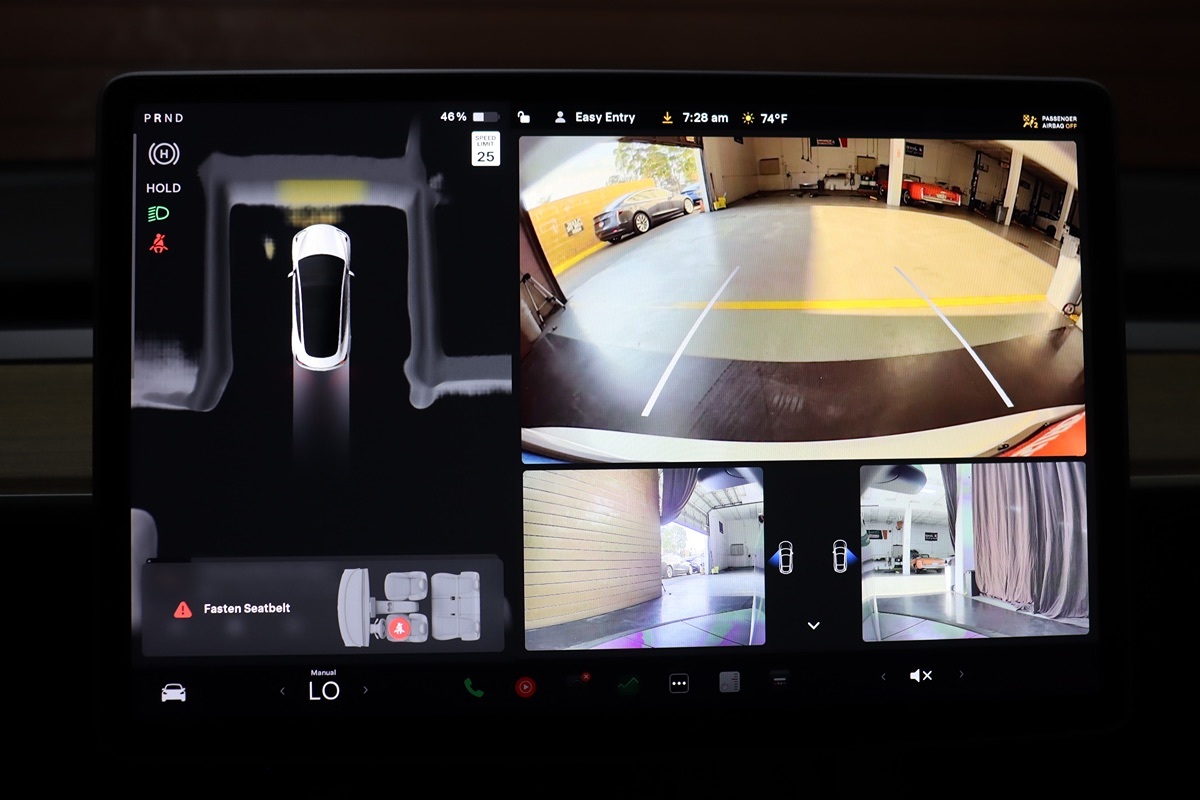 2023 Tesla Model 3 photo 2