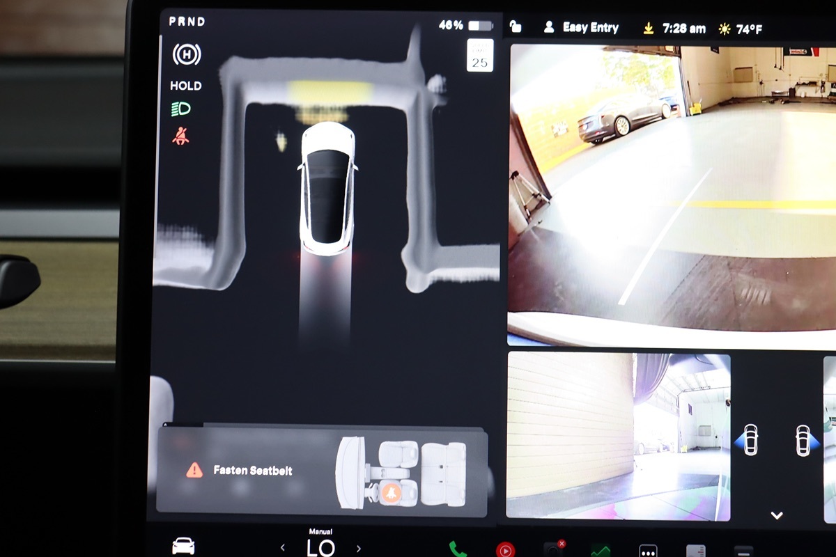 2023 Tesla Model 3 photo 3