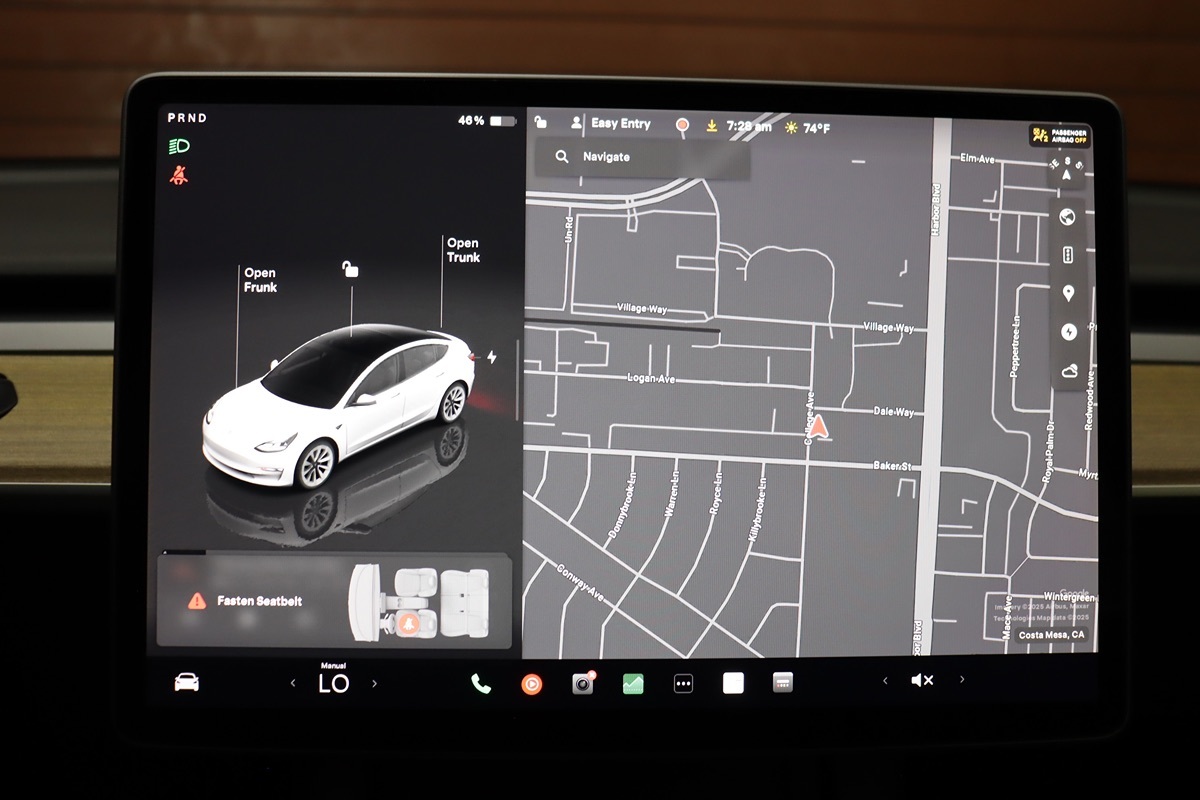 2023 Tesla Model 3 photo 4