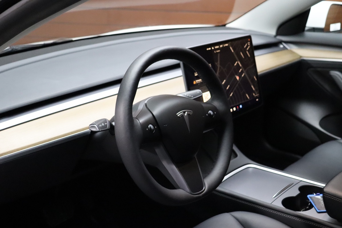 2023 Tesla Model 3 photo 41