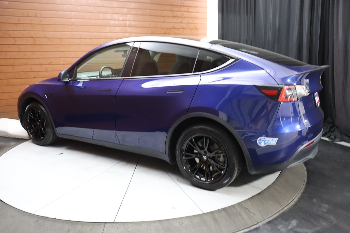 2021 Tesla Model Y Long Range photo 8