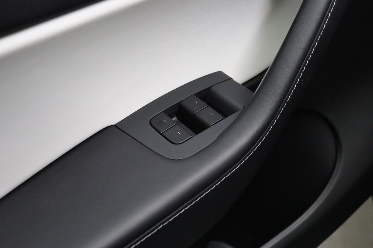 2021 Tesla Model Y Long Range photo 24