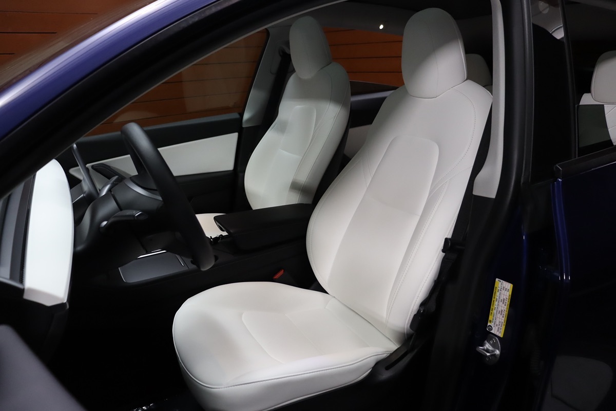2021 Tesla Model Y Long Range photo 29
