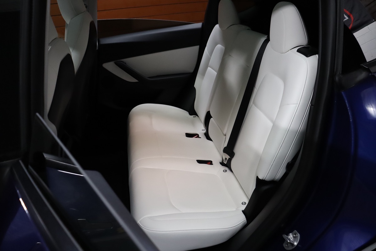 2021 Tesla Model Y Long Range photo 33