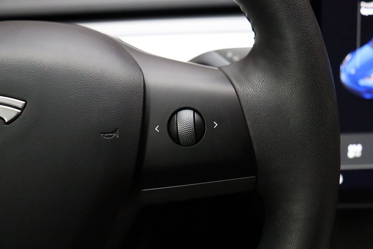 2021 Tesla Model Y Long Range photo 43