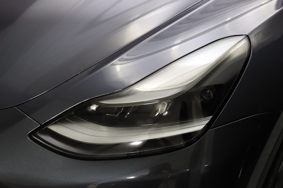 2021 Tesla Model Y Long Range photo 15