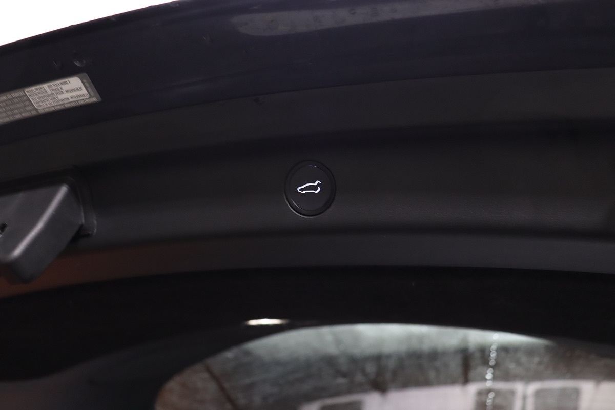 2021 Tesla Model Y Long Range photo 38