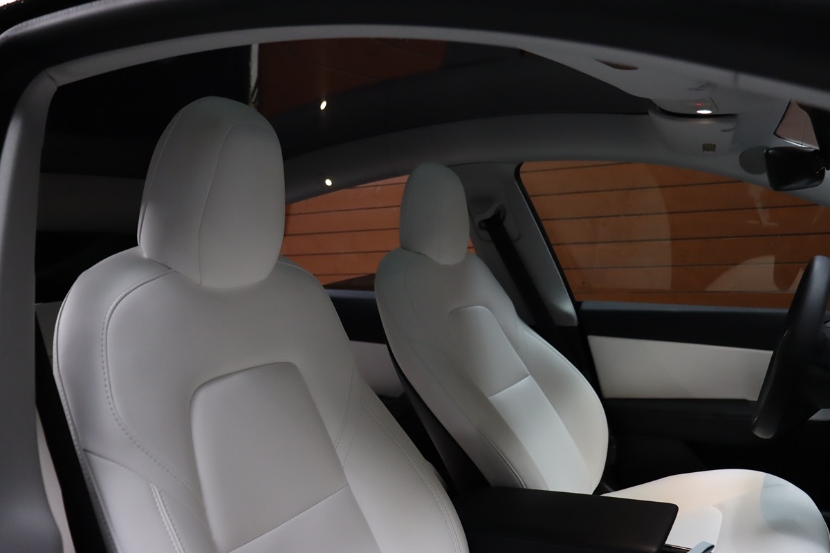 2021 Tesla Model Y Long Range photo 41