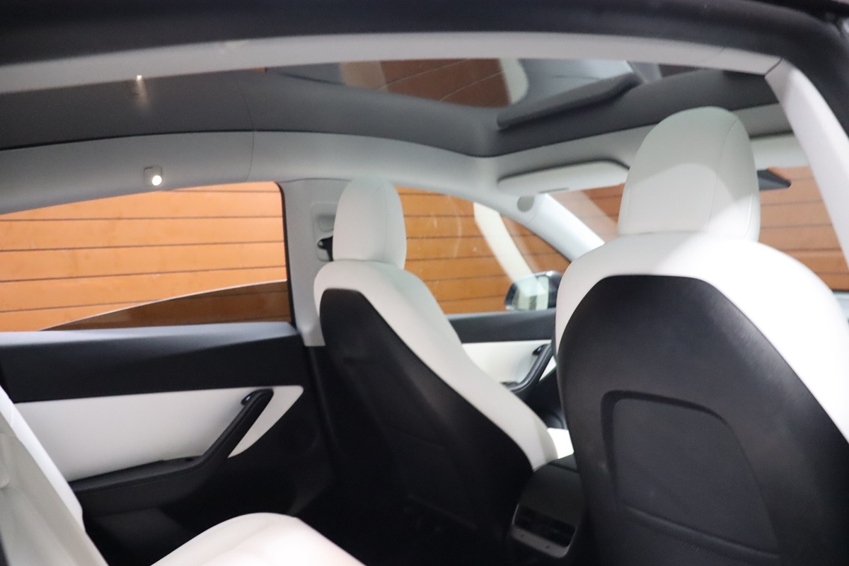2021 Tesla Model Y Long Range photo 42