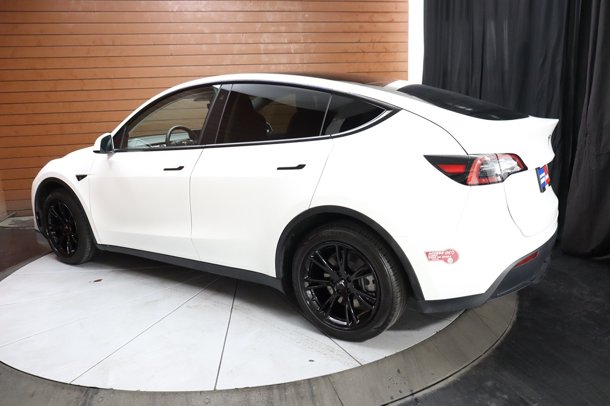 2021 Tesla Model Y Long Range photo 7