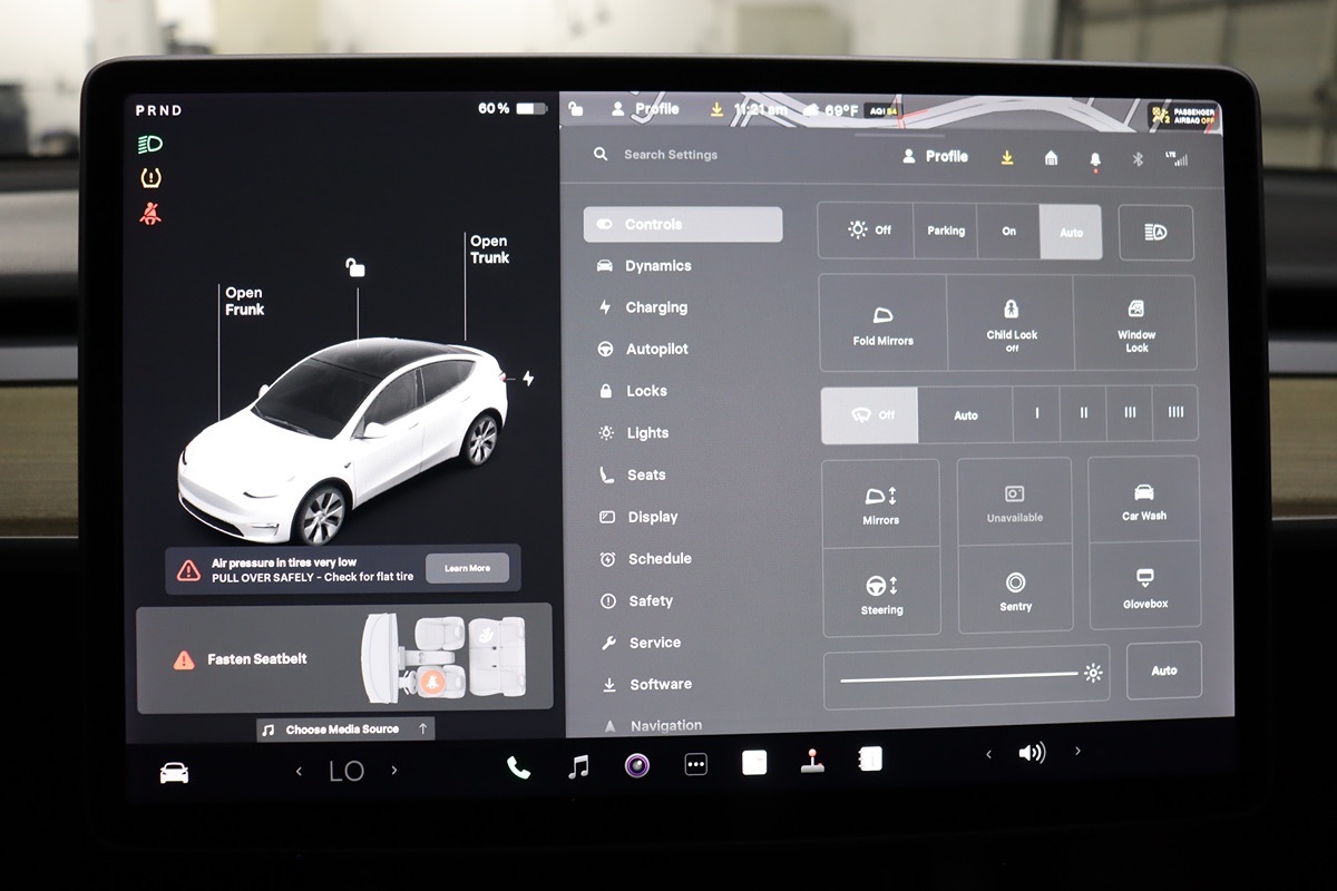 2021 Tesla Model Y Long Range photo 23