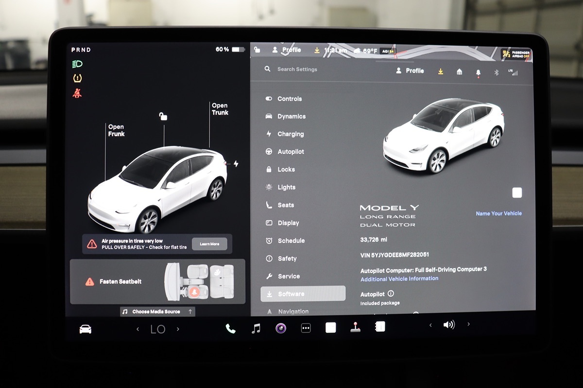 2021 Tesla Model Y Long Range photo 24