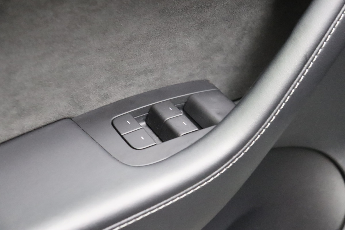 2021 Tesla Model Y Long Range photo 27