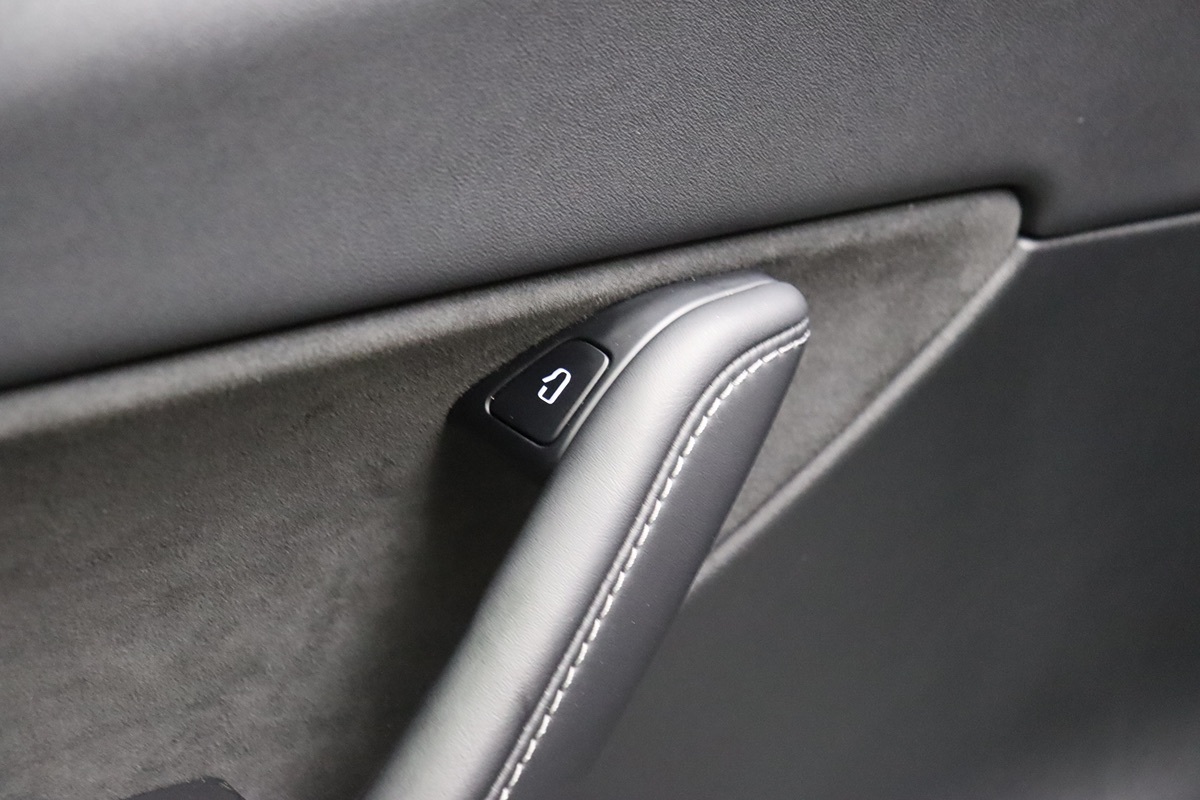 2021 Tesla Model Y Long Range photo 28
