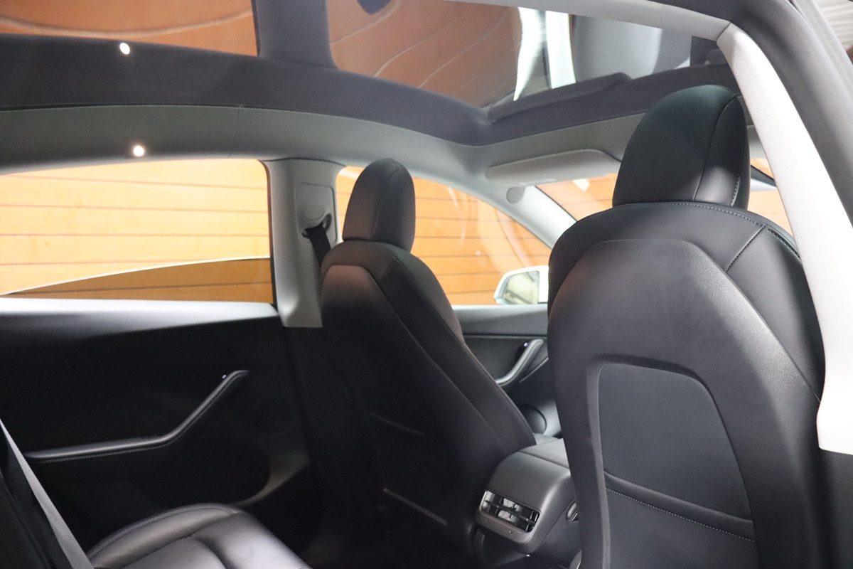 2021 Tesla Model Y Long Range photo 50