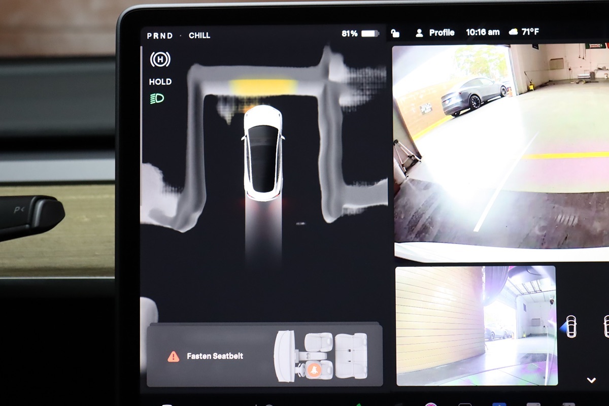 2023 Tesla Model 3 photo 21