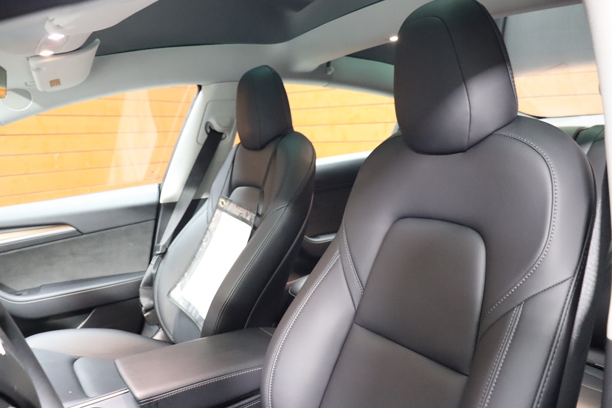 2023 Tesla Model 3 photo 33