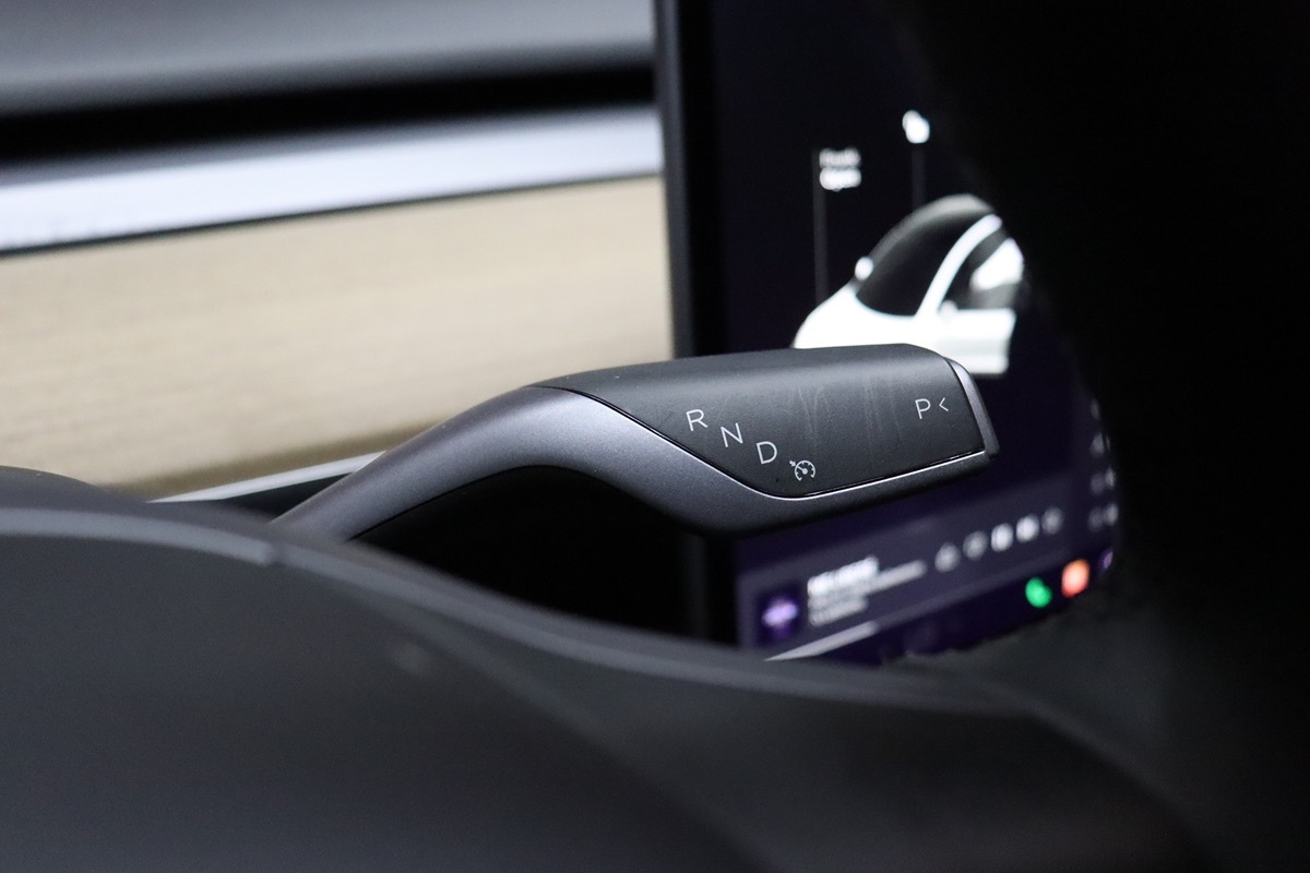 2023 Tesla Model 3 photo 46
