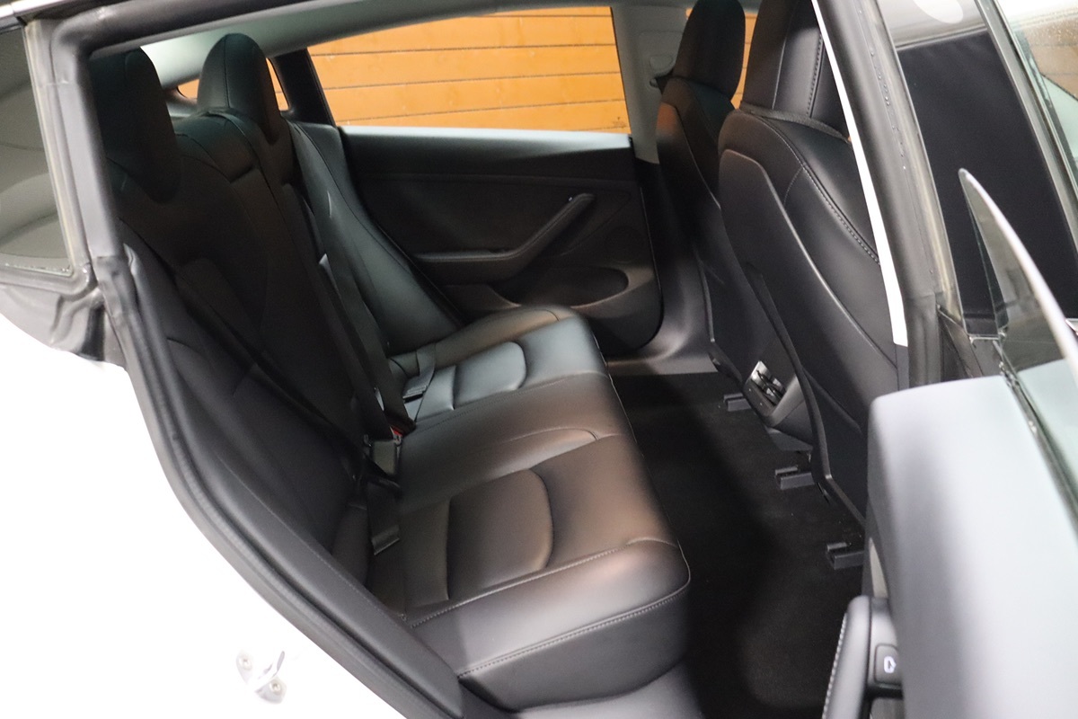 2023 Tesla Model 3 photo 54