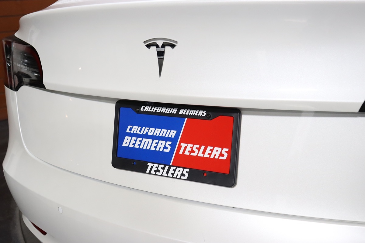2023 Tesla Model 3 photo 11