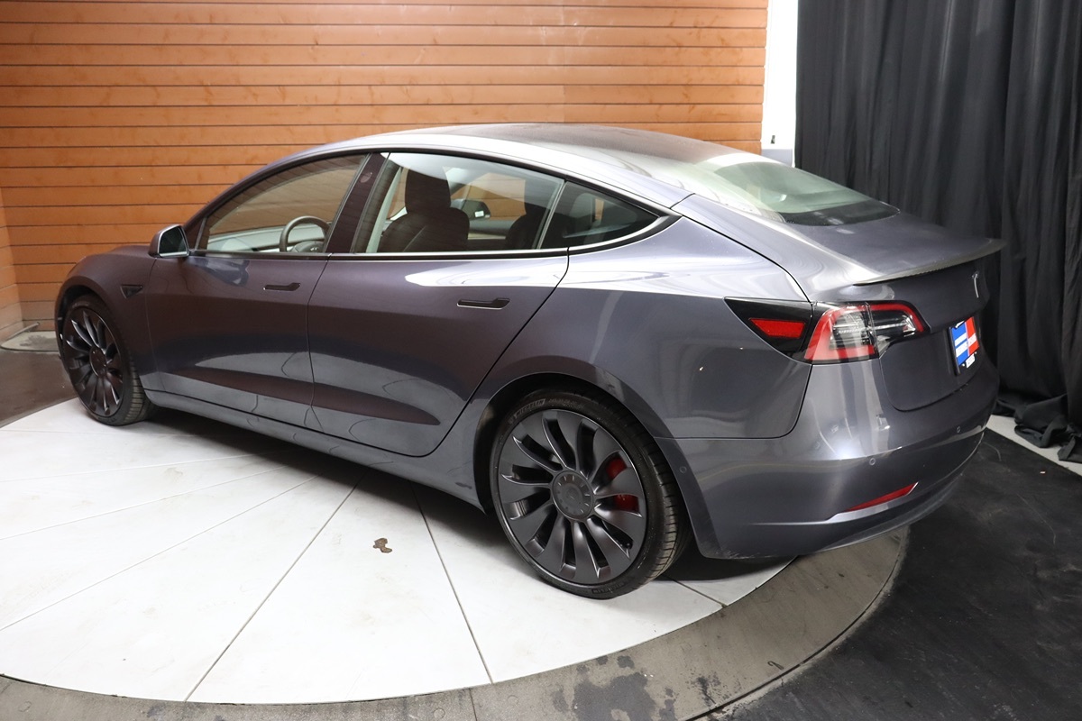 2021 Tesla Model 3 Performance photo 9