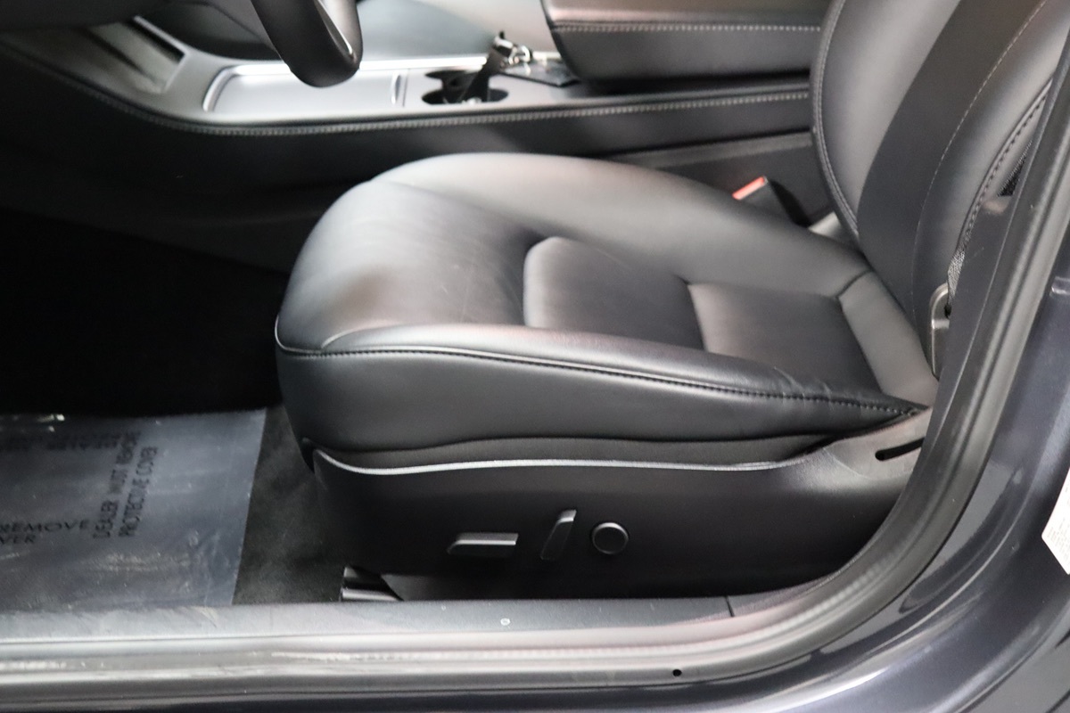 2021 Tesla Model 3 Performance photo 26
