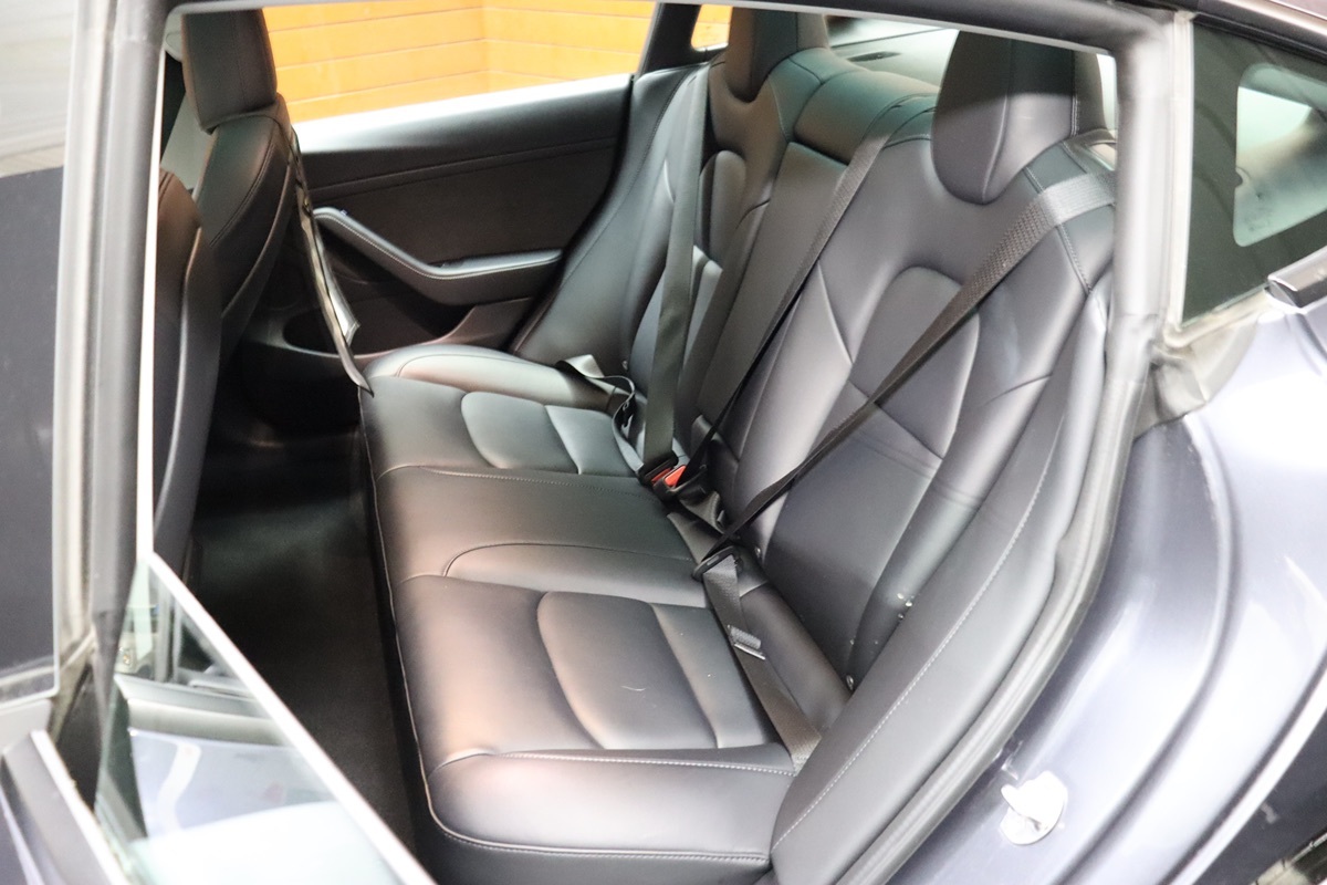 2021 Tesla Model 3 Performance photo 31