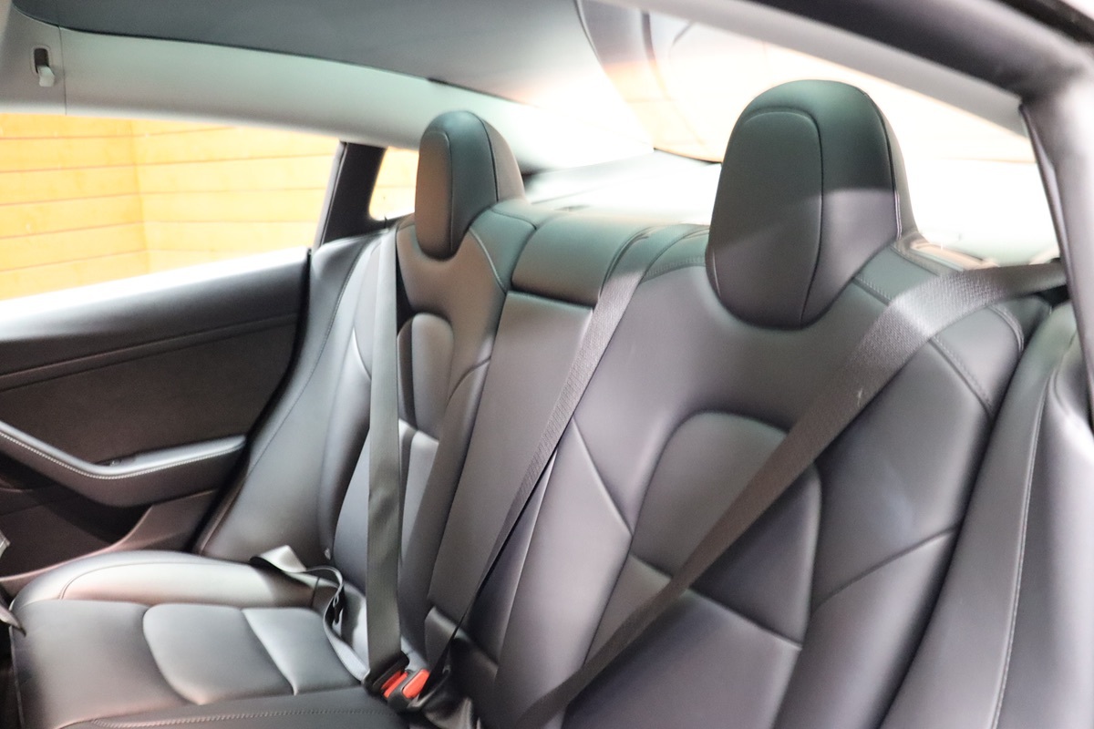 2021 Tesla Model 3 Performance photo 33