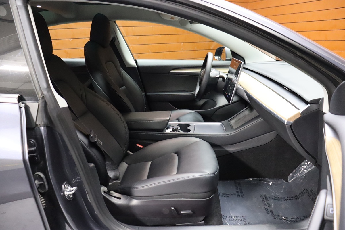 2021 Tesla Model 3 Performance photo 43