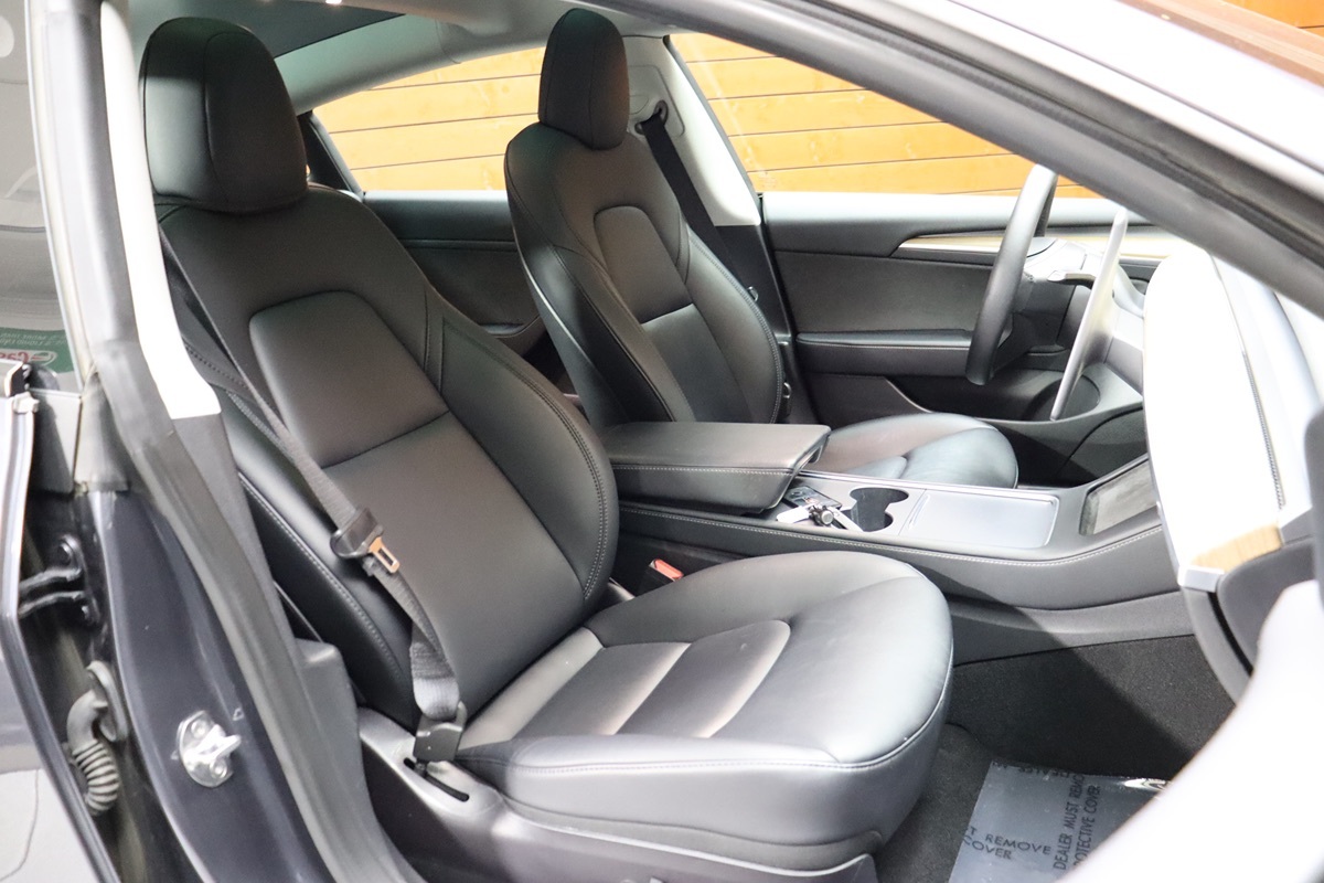 2021 Tesla Model 3 Performance photo 44