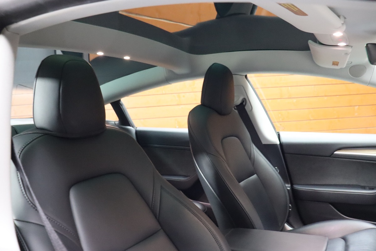 2021 Tesla Model 3 Performance photo 45
