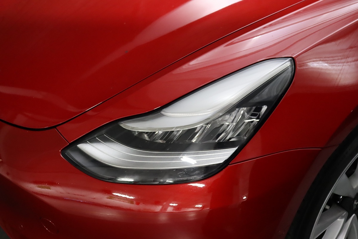 2020 Tesla Model 3 Long Range photo 17