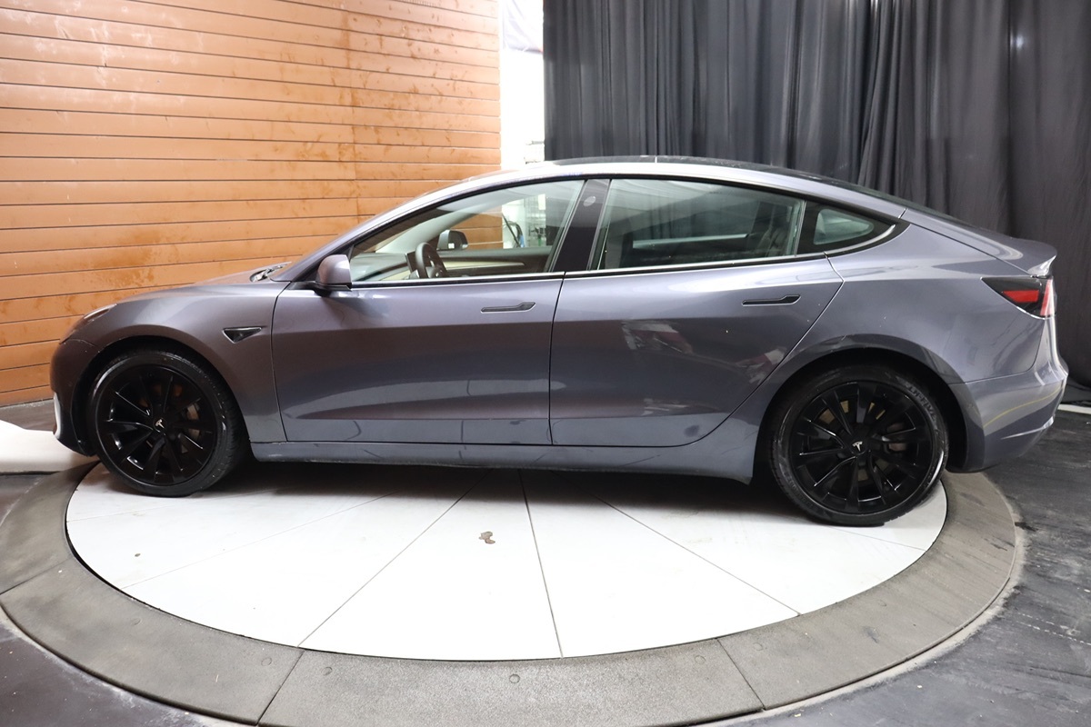 2022 Tesla Model 3 photo 7